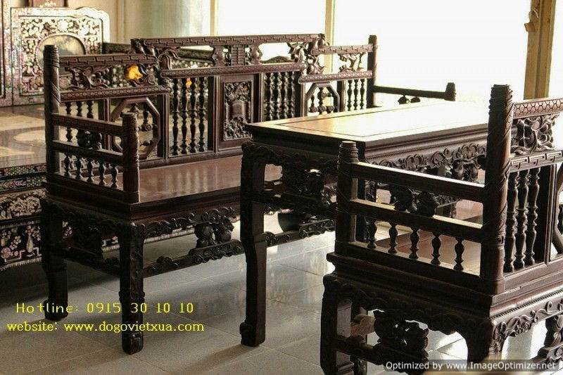 BỘ BÀN GHẾ TRƯỜNG KỶ HUẾ - CHẠM DẮT 4 MẶT RẤT ĐẸP, SẮC và SÂU